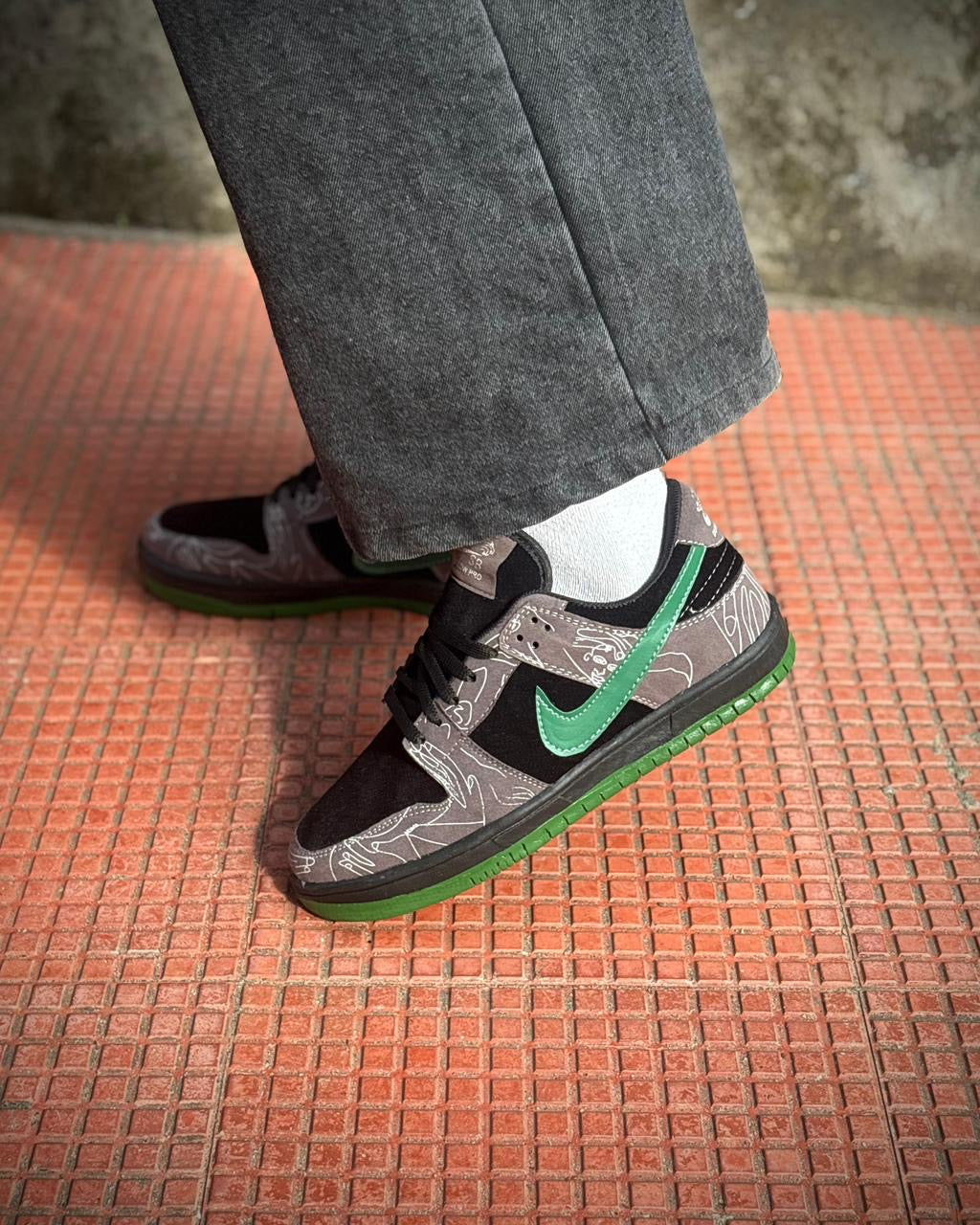 Graff-Slam Low-Top Sneaker - Black/Grey Suede with Signature Graphic Print & Volt Green Sole